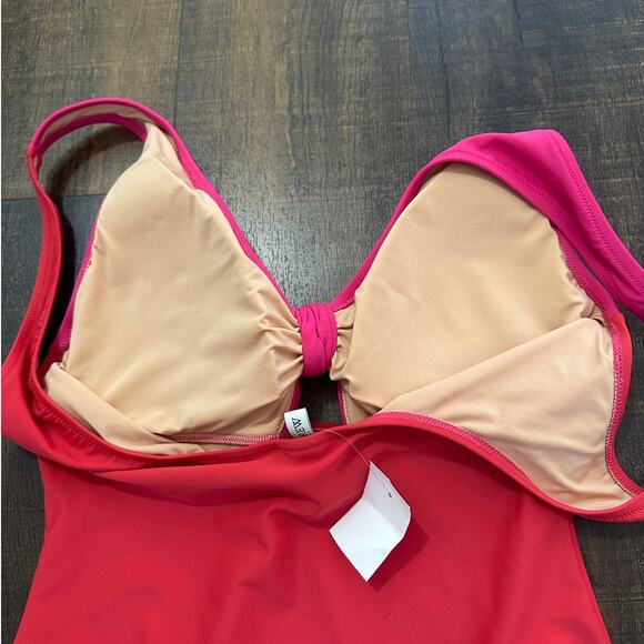 NWT J.Crew One-Piece Cutout Swimsuit with Bow Size XL - Picture 3 of 9